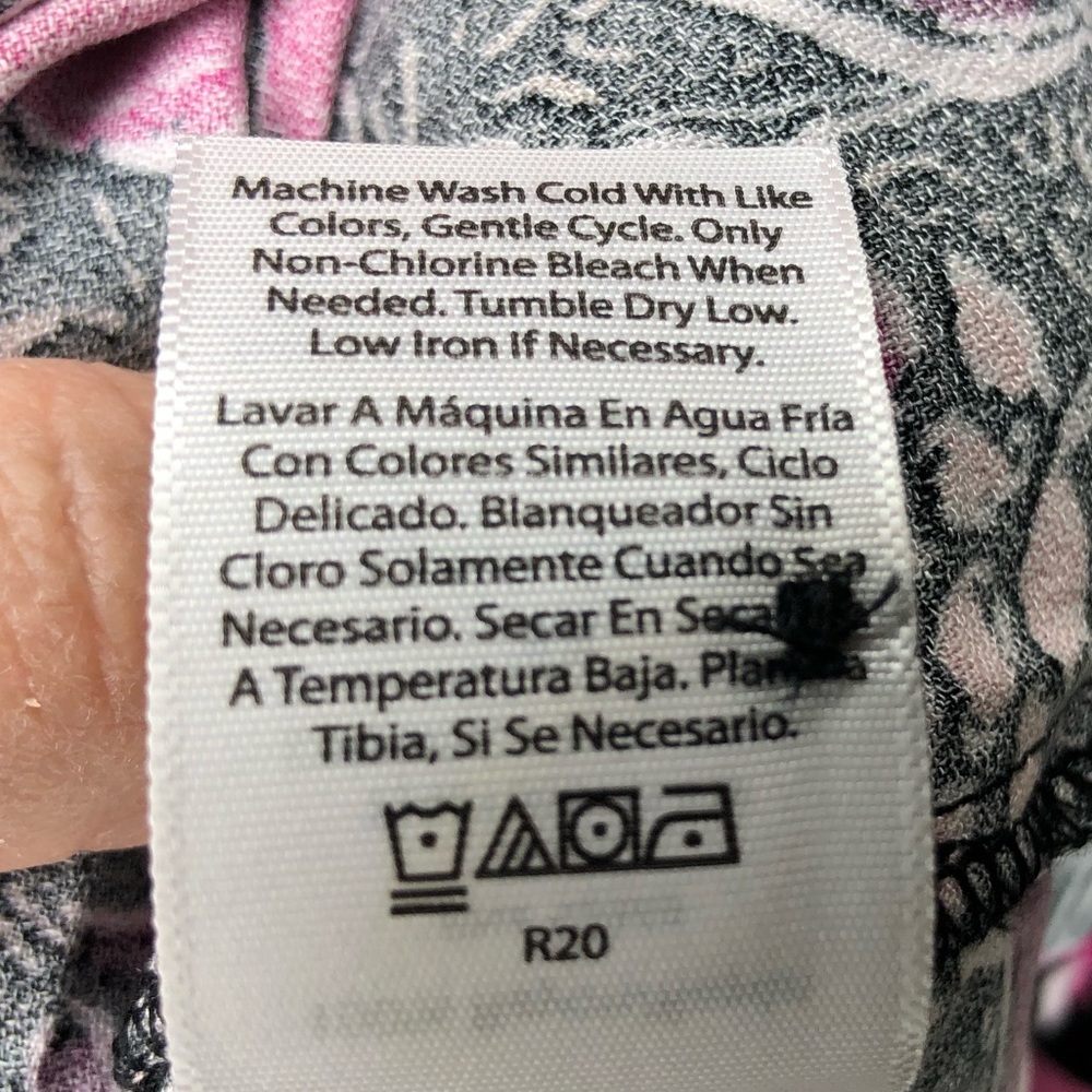 TERRA & SKY dress in black, pink, purple floral pattern with ruffled fla… - Picture 6 of 11